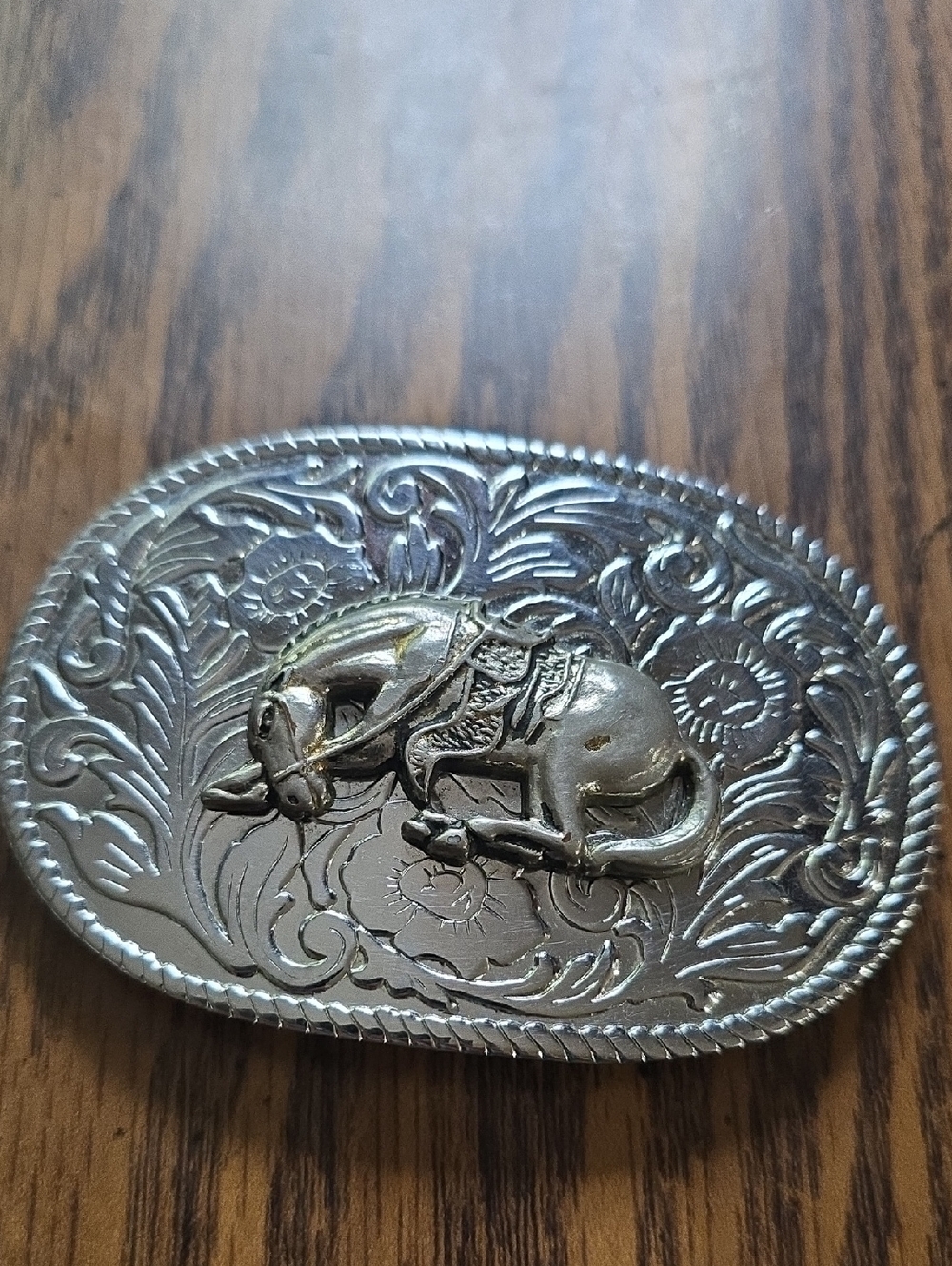 Western Horse Oval Belt Buckle in Silver Tone